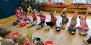 Read more about the article „Sensoryczny Piątek” w Pszczółkach.